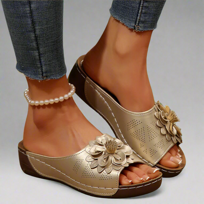 Jolanda | Eleganti sandali ortopedici con motivo floreale