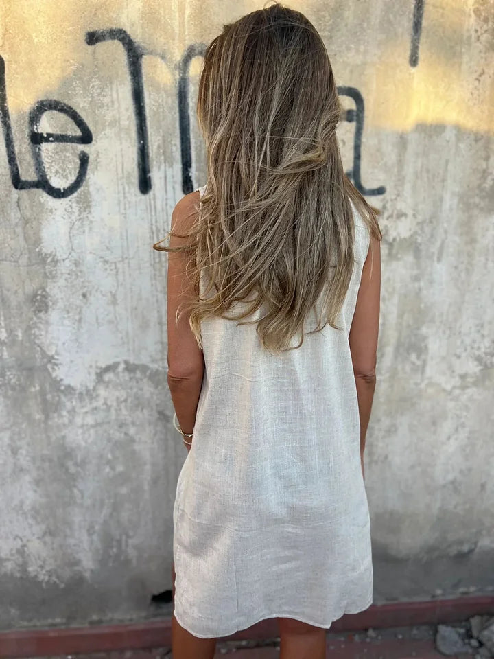 Noa™ | Abito essenziale da donna