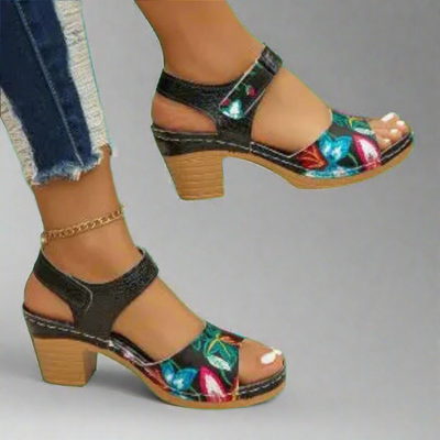 Marisa | Sandali fatti a mano con punta aperta, realizzati con materiali di alta qualità