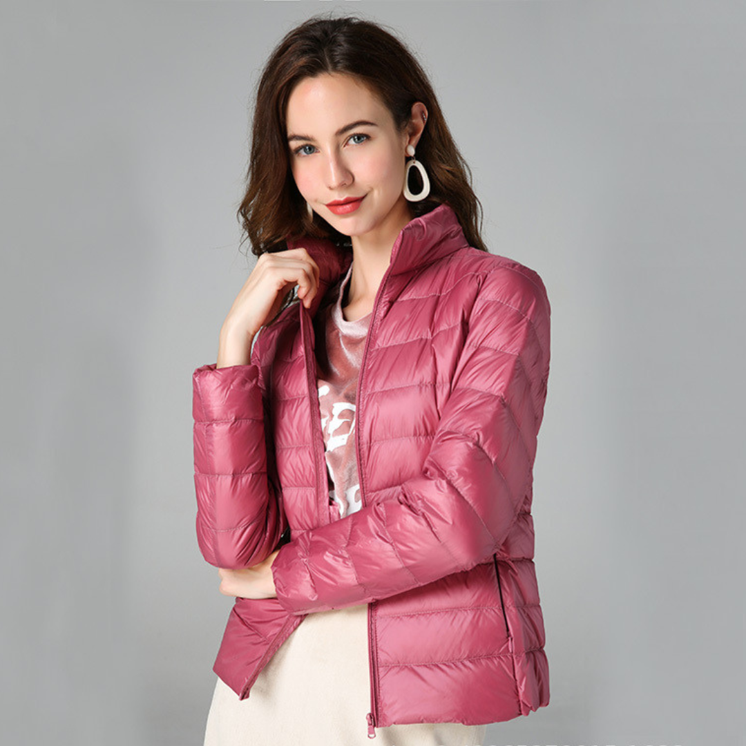 Myra™ | Ultraleichte Daunenjacke mit raffinierten Falten