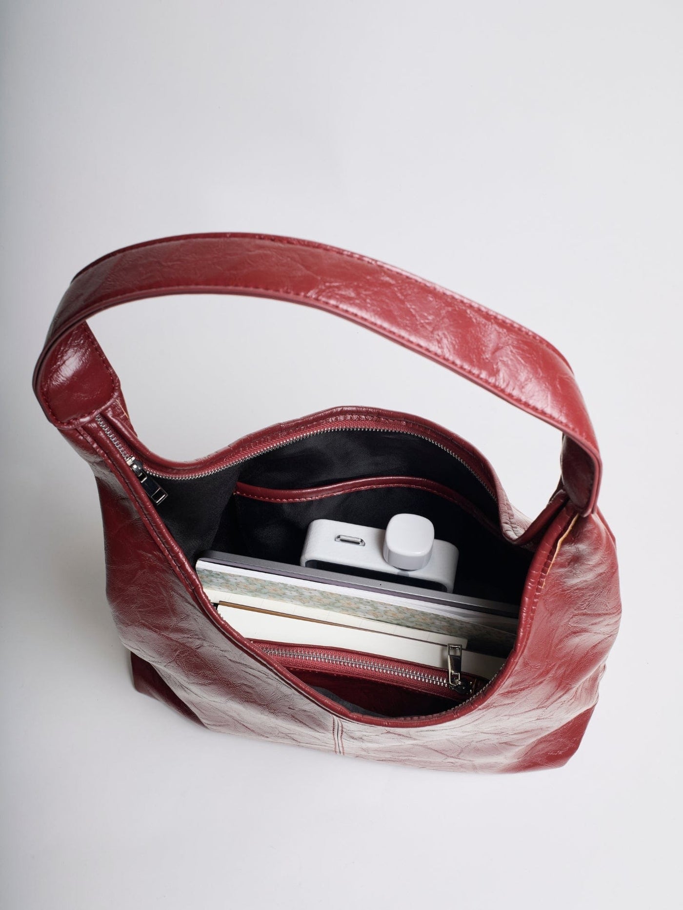 Elegante borsa a spalla di grande formato