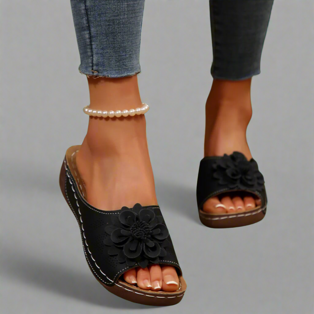 Jolanda | Eleganti sandali ortopedici con motivo floreale
