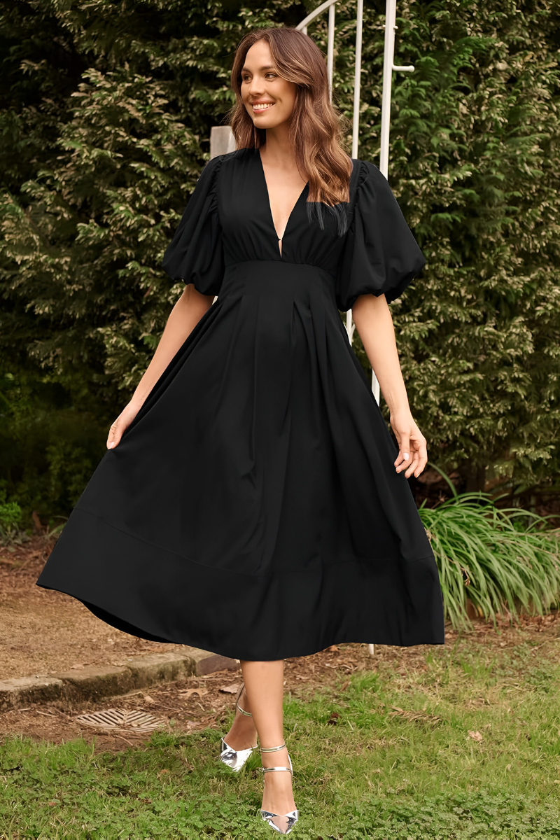 Loes™ | Abito Colorato che Copre la Pancia