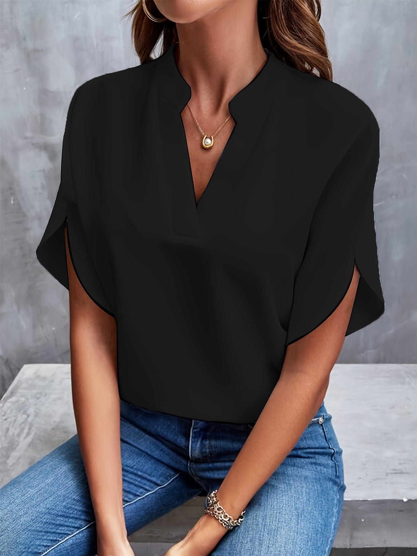 Luna™ | Blusa semplice con scollo a V
