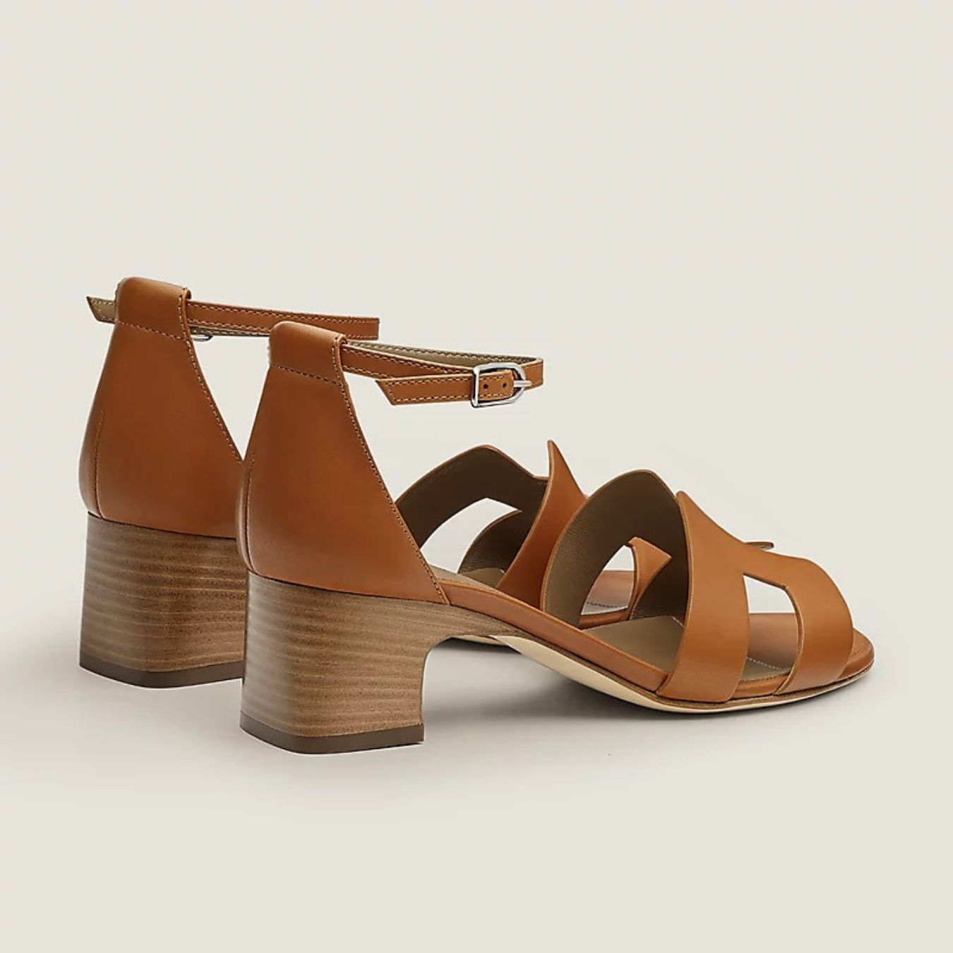 CHLOÉ | ELEGANT SANDALS