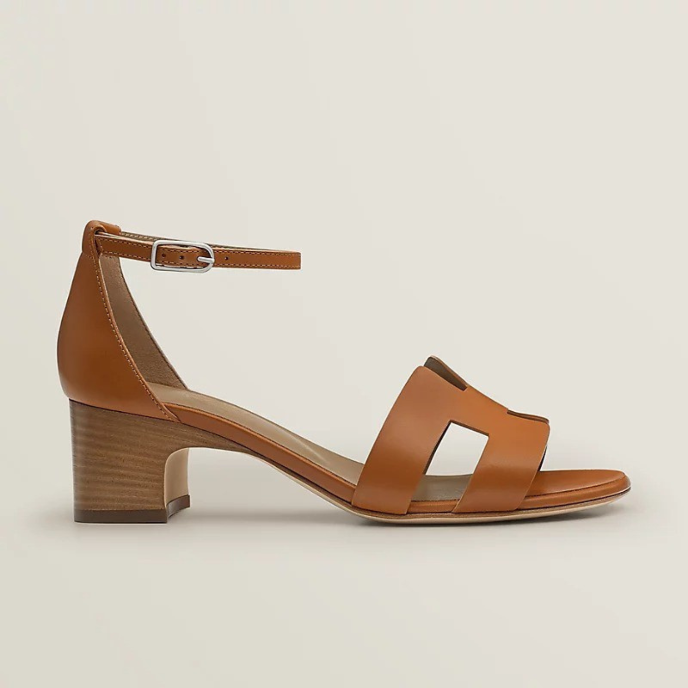 CHLOÉ | ELEGANT SANDALS
