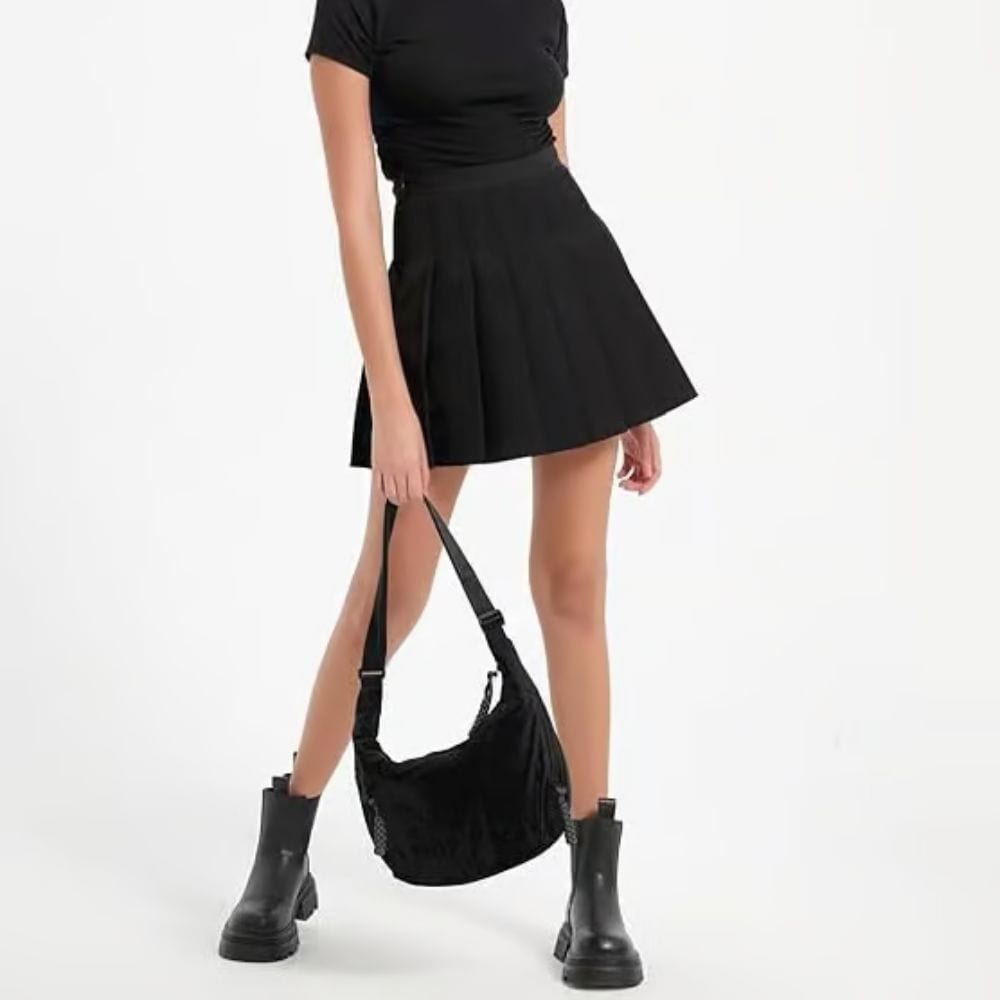 Zaino a tracolla con molteplici tasche