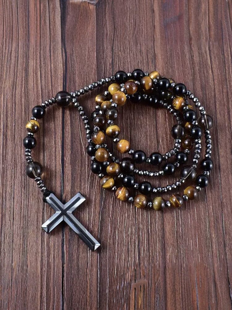 Collana con pendente a croce in pietra naturale