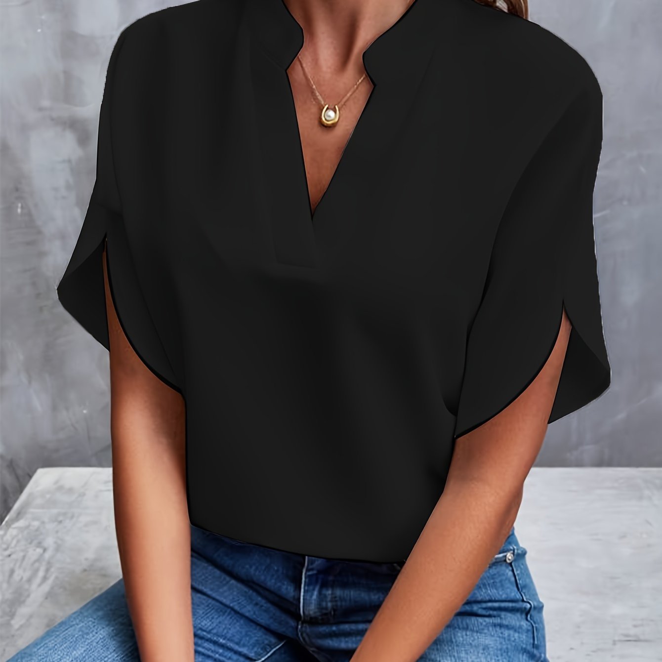 Luna™ | Blusa semplice con scollo a V