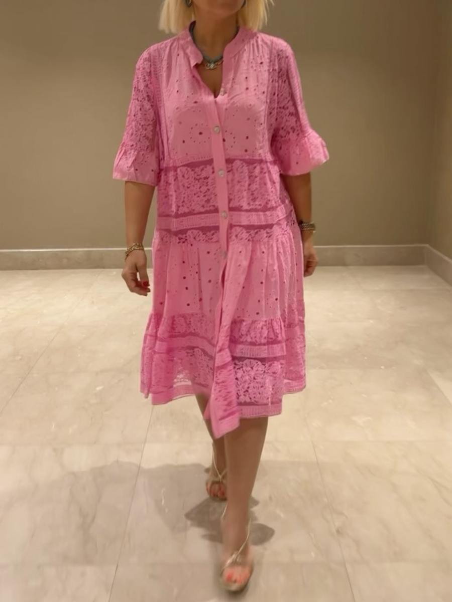 Liona – Abito con ricamo e chiusura a bottoni