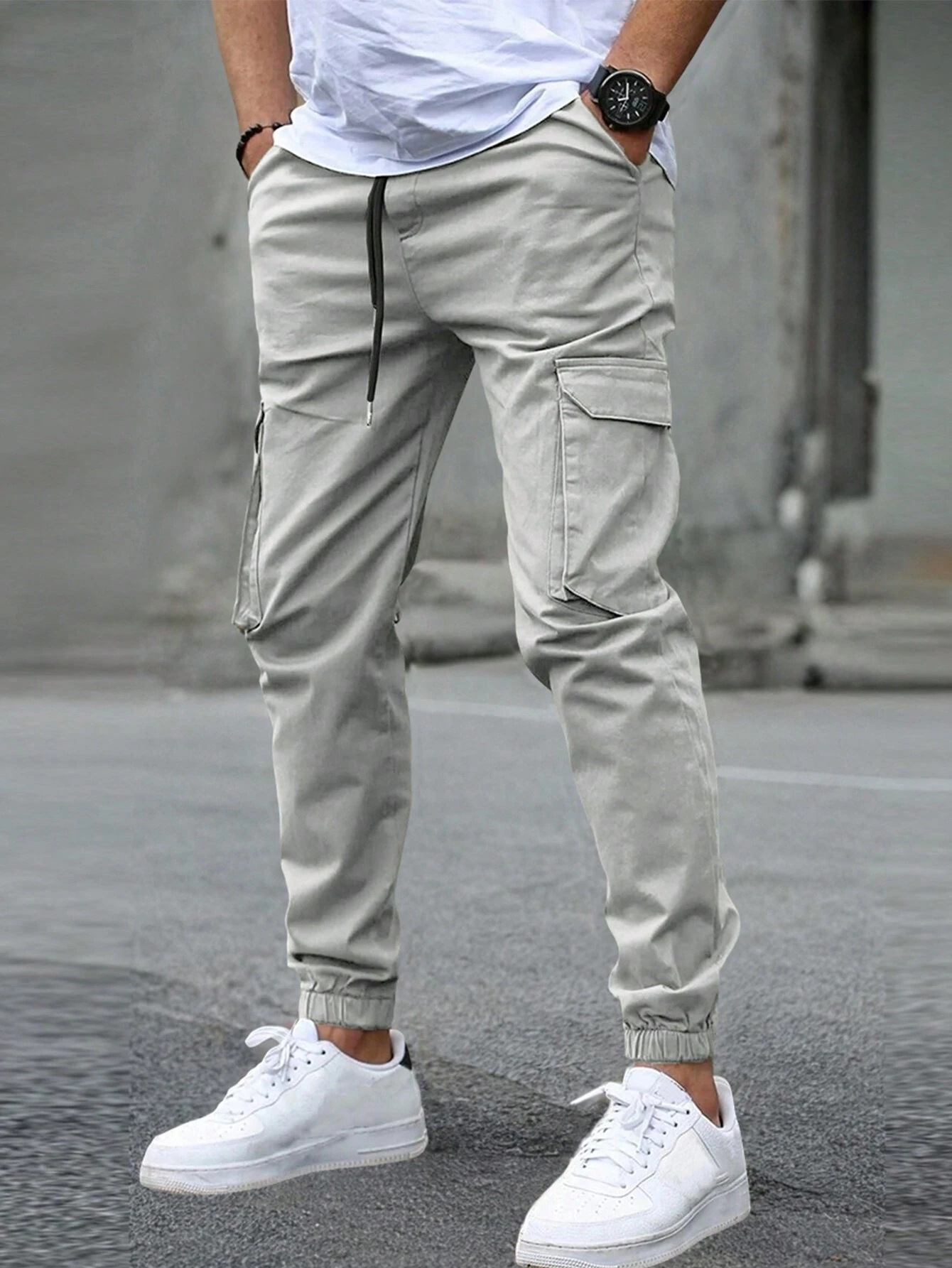 MANUELE | Men's Cargo Joggers